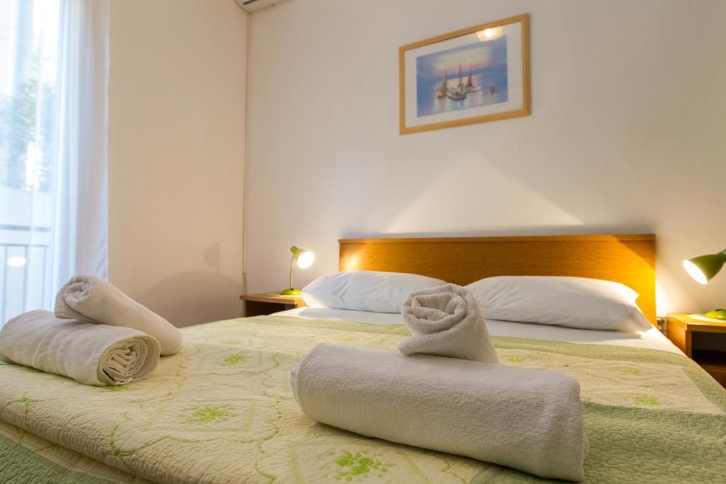 Villa Veca Starigrad Paklenica Luaran gambar