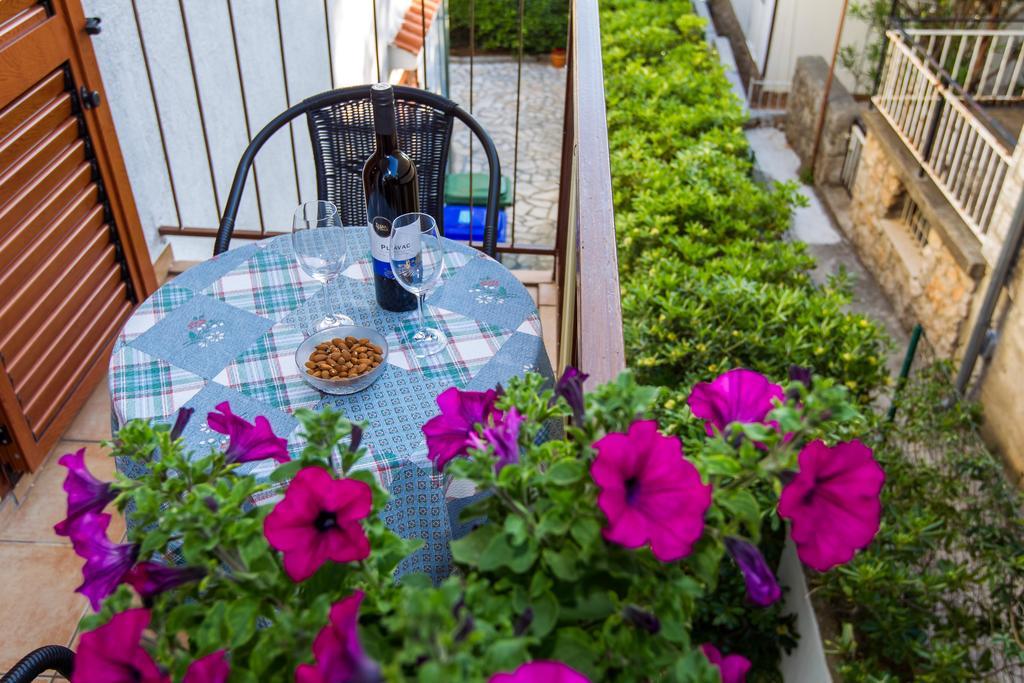 Villa Veca Starigrad Paklenica Luaran gambar