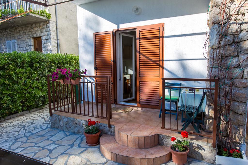 Villa Veca Starigrad Paklenica Luaran gambar