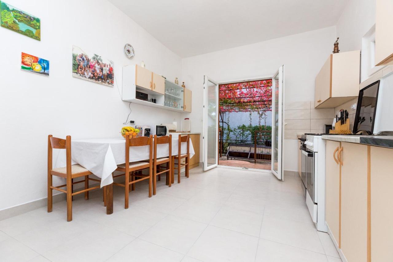 Villa Veca Starigrad Paklenica Luaran gambar
